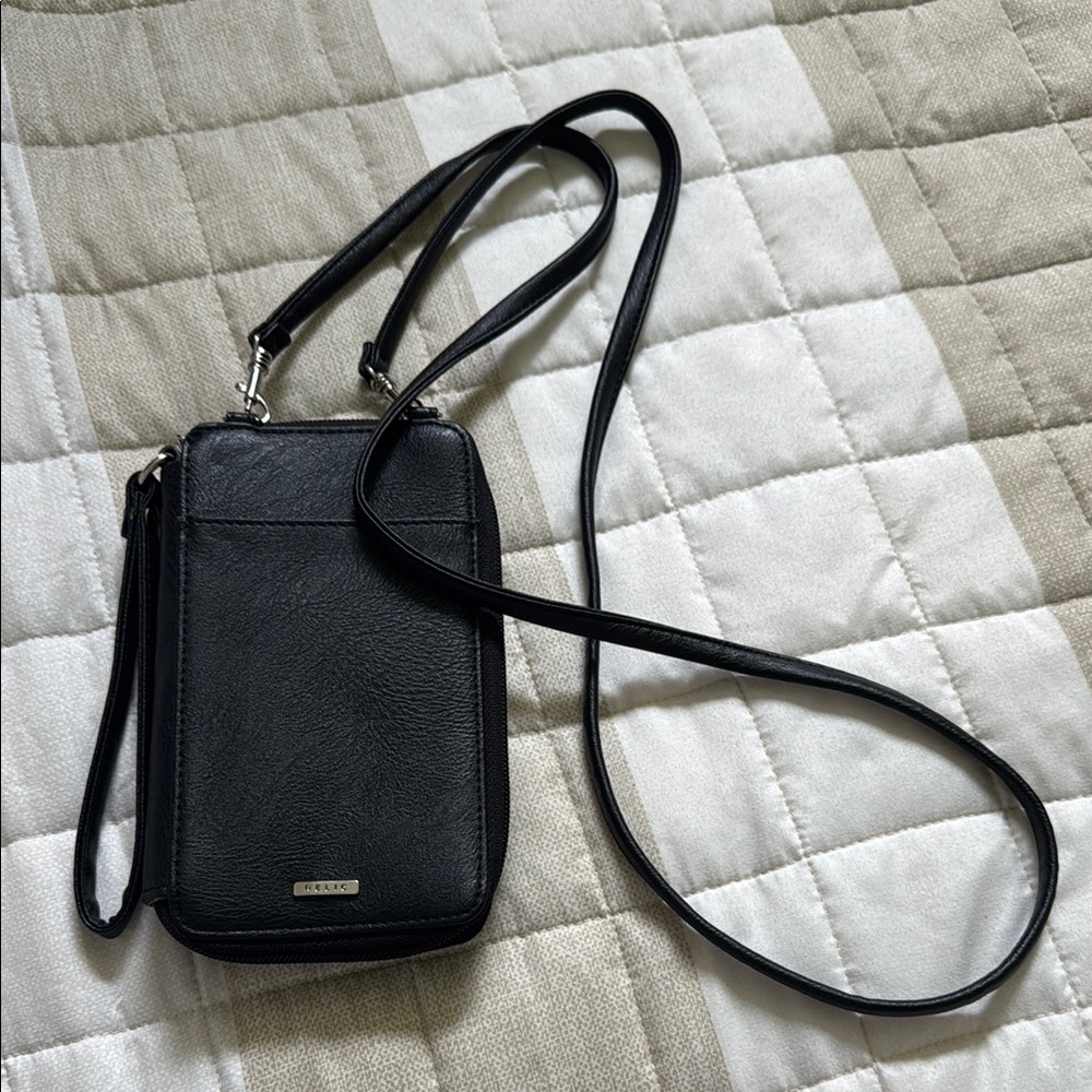 Black Crossbody Phone Bag Wristlet Wallet Cardholder RELIC